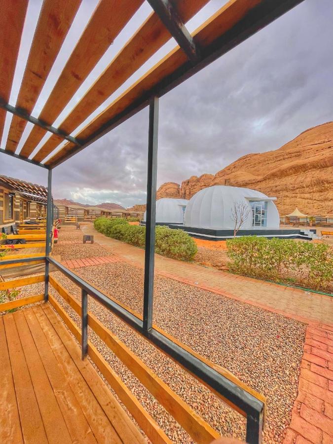 Oasis Luxury Camp