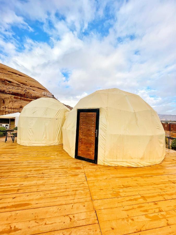 Oasis Luxury Camp