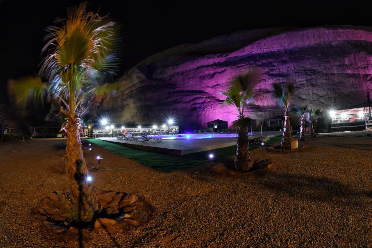 Oasis Luxury Camp Luxury tent